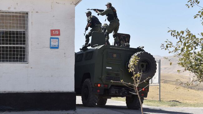 Спецназ Таджикистана во время учений на 201-й российской военной базе. Архивное фото