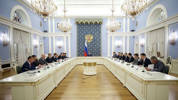 Дмитрий Медведев проводит заседание правительства РФ. Архивное фото