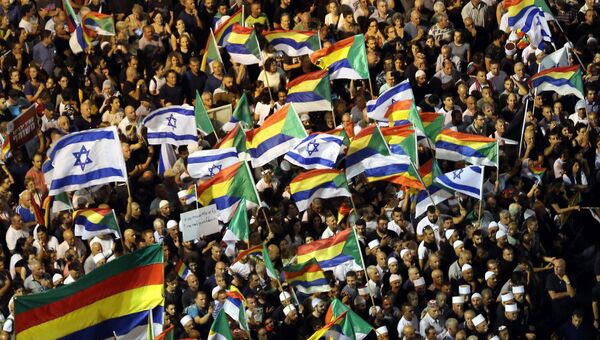 Митинг против недавно принятого закона о еврейском характере государства в Тель-Авиве, Израиль. 4 августа 2018