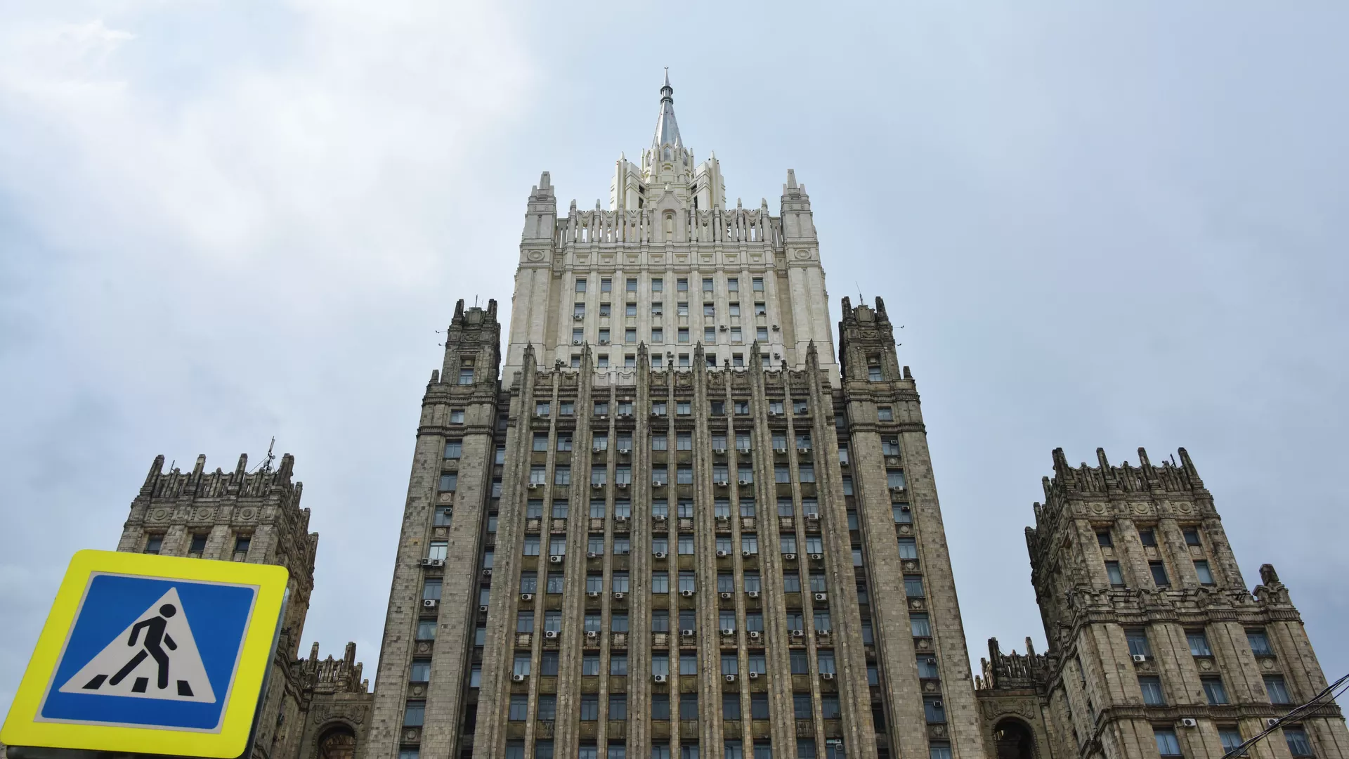 Масленников: развернуть вспять антироссийские установки в НАТО будет непросто
