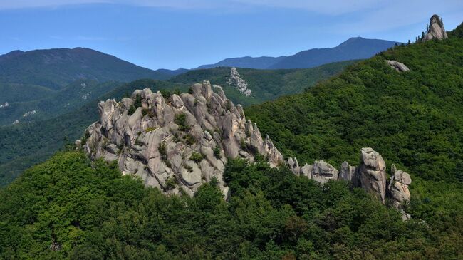 Природный скальный парк Парк Драконов. Лазовский район, Приморский край