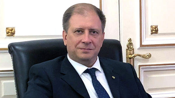 Руководитель Российского центра науки и культуры в Париже Константин Волков