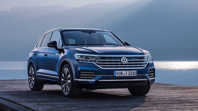 Автомобиль Volkswagen Touareg