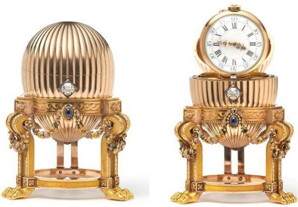 Золотое яйцо с часовым механизмом от Vacheron Constantin