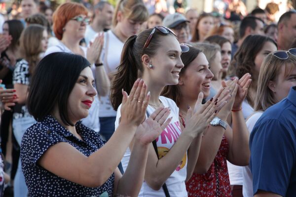 Музыкальный концерт в Луганске. 11.08.2018 Музыкальный концерт в Луганске. 11.08.2018