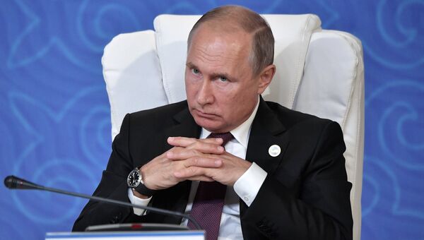 Владимир Путин во время заявления по итогам саммита глав государств-участников V Каспийского саммита в Актау. 12 августа 2018