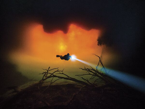 Фотограф Tom St. George. Третье место в номинации Широкий угол конкурса Scuba Diving Magazine's 2018 Underwater Photo Contest