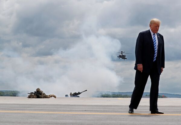 Президент США Дональд Трамп на военной базе Форт-Драм в штате Нью-Йорк. 13 августа 2018