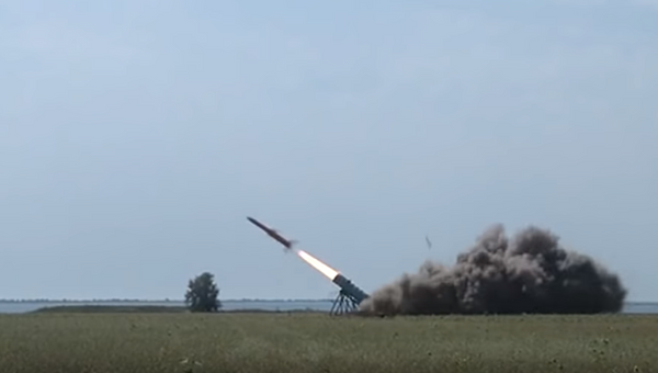 Испытания украинской крылатой ракеты