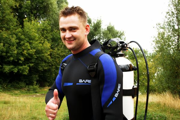 Водолаз Олег Басов Водолаз Олег Басов
