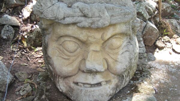 Пауахтун, бог воды в религии индейцев майя