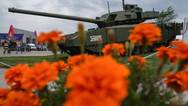 Танк Т-14 Армата на выставке Армия России – завтра