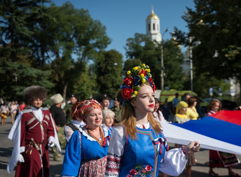 Празднование Дня государственного флага России