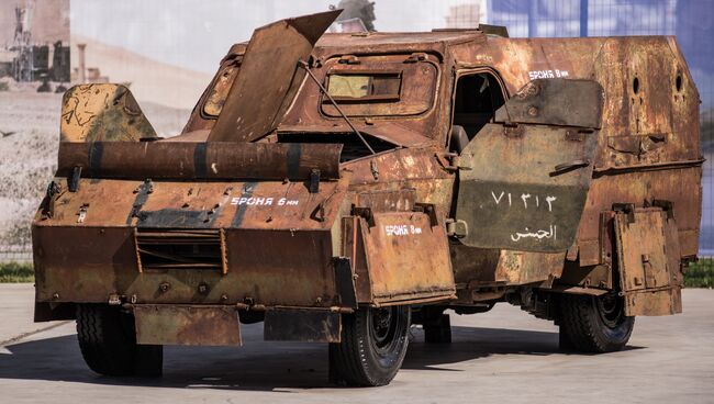 Шахидмобиль на базе внедорожника Toyota Land Cruser Шахидмобиль на базе внедорожника Toyota Land Cruser