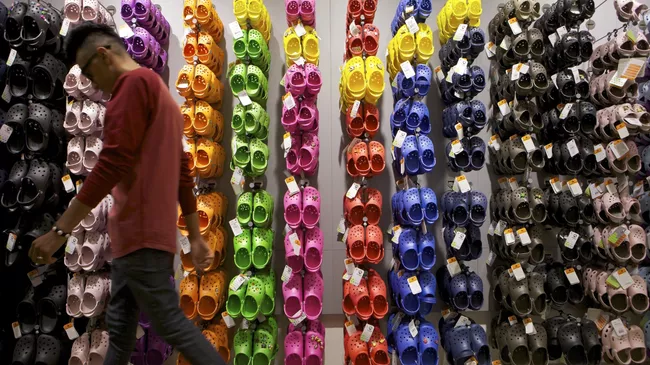 Магазин Crocs в торговом центре