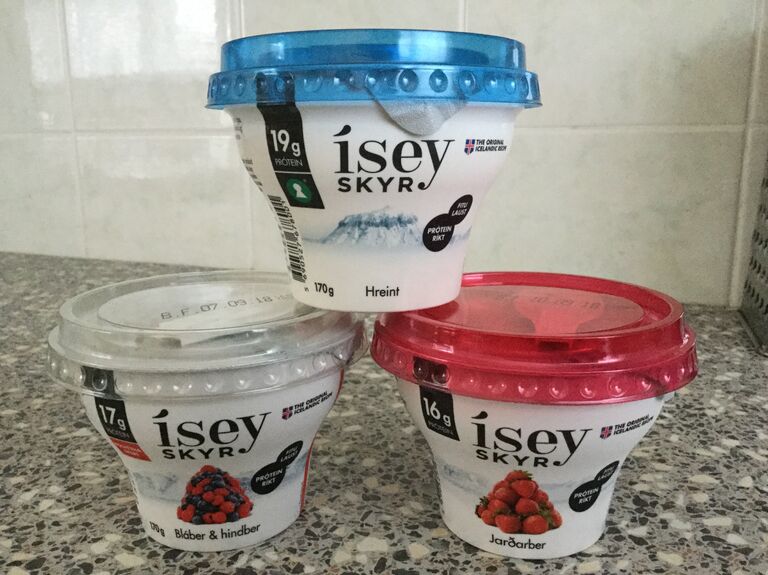 Исландский кисломолочный продукт скир