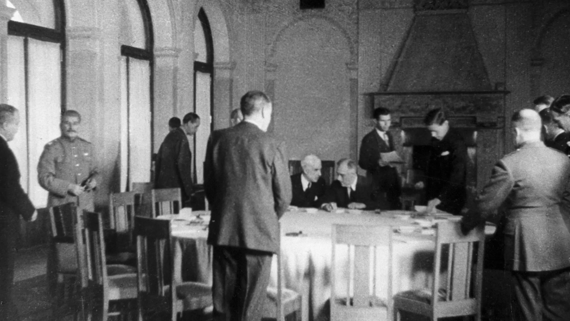 Ялтинская конференция глав правительств трех союзных держав СССР, США и Великобритании - РИА Новости, 1920, 04.02.2025