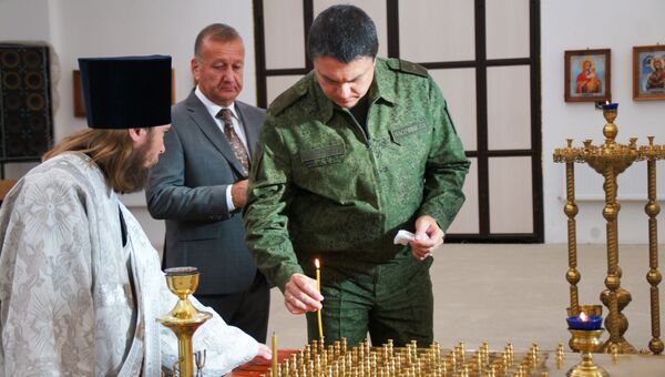 И.о. главы ЛНР на панихиде по погибшему главе ДНР Александру Захарченко