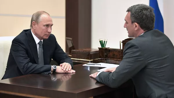 Президент РФ В. Путин встретился с врио губернатора Амурской области В. Орловым