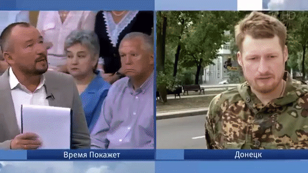 На российского военкора напали во время прямого эфира из Донецка