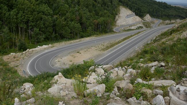 Автомобильная дорога, ведущая в туристический кластер Белокуриха-2 в Алтайском крае