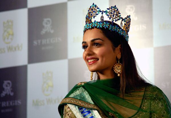 Индийская модель, победившая в конкурсе Мисс мира 2017 Мануши Чхиллар