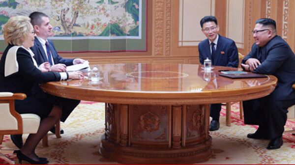 Валентина Матвиенко и Ким Чен Ын во время встречи в Пьхеньяне. 9 сентября 2018