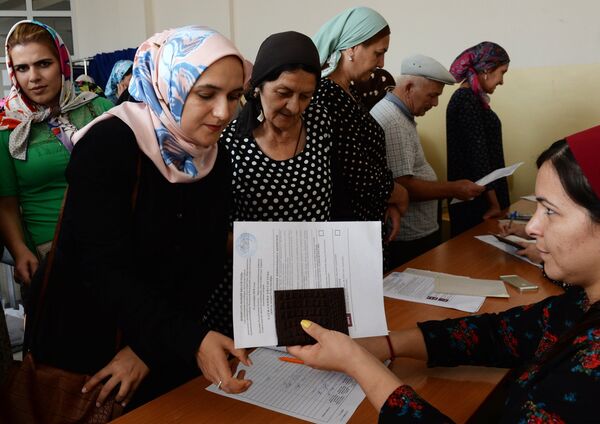 Избиратели на выборах в совет депутатов Гойтинского сельского поселения в единый день голосования на избирательном участке