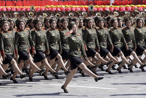 Военный парад в Пхеньяне по случаю 70-летия со дня образования КНДР