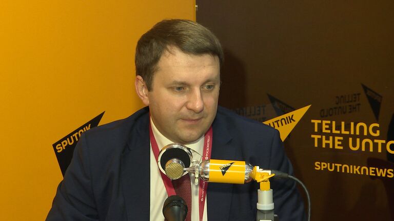 Орешкин о курсе рубля и готовности России к штормам в мировой экономике