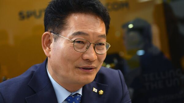 Председатель комитета по северному экономическому сотрудничеству при президенте Республики Корея Сон Ён Гиль. Архивное фото