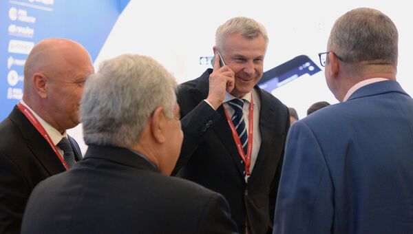 Губернатор Магаданской области Сергей Носов на IV Восточном экономическом форуме