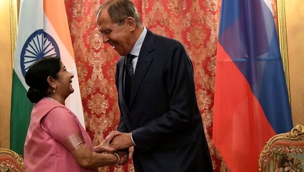 Министр иностранных дел РФ Сергей Лавров и министр иностранных дел Индии Сушма Сварадж во время встречи. 13 сентября 2018
