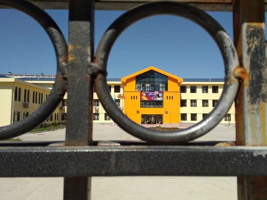 Китайская школа в Бишкеке