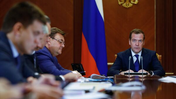 Дмитрий Медведев проводит заседание президиума Совета при президенте РФ по стратегическому развитию и национальным проектам. 17 сентября 2018