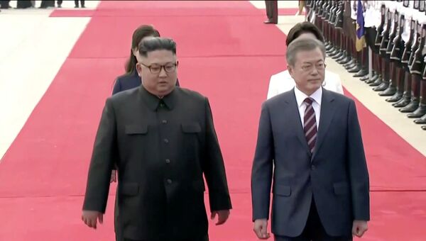 Визит лидера Южной Кореи Мун Чжэ Ина в Пхеньян для встречи с главой КНДР Ким Чен Ыном. 18.09.2018
