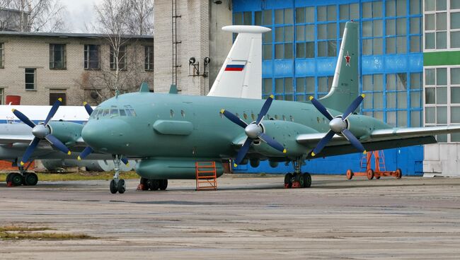 Самолет Ил-20. Архивное фото