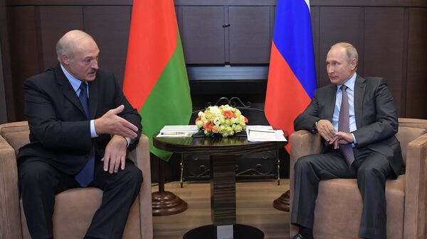 Владимир Путин и президент Белоруссии Александр Лукашенко  во время встречи. 21 сентября 2018