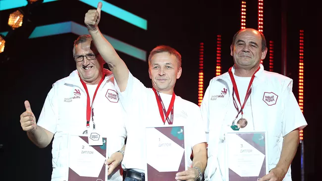 Церемония награждения победителей первого Национального чемпионата Навыки мудрых