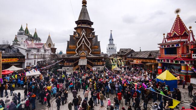 Масленичные гуляния в Москве