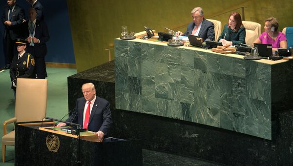 Президент США Дональд Трамп выступает на Генеральной Ассамблее Организации Объединенных Наций в Нью-Йорке. 25 сентября 2018