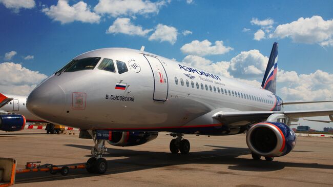 Sukhoi SuperJet-100