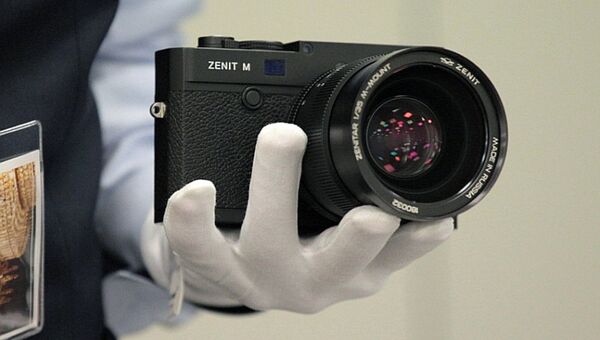 Цифровая дальномерная камера Zenit M