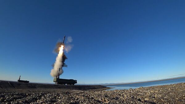 Кадры пуска ракеты Оникс комплекса Бастион в Арктике Кадры пуска ракеты Оникс комплекса Бастион в Арктике