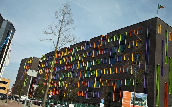 Дом с цветным фасадом в Эйндховене, Нидерланды