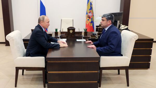 Владимир Путин и Казбек Коков во время встречи. 26 сентября 2018