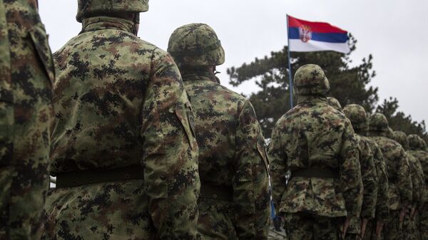 Солдаты армии Сербии