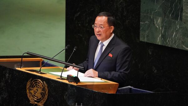 Министр иностранных дел Северной Кореи Ли Ен Хо обращается к 73-й Генеральной Ассамблее ООН. 29 сентября 2018