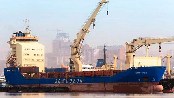 Многоцелевое грузовое судно Севастополь. Архивное фото