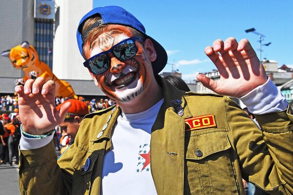 Участник праздничных мероприятий, посвященных Дню тигра, во Владивостоке